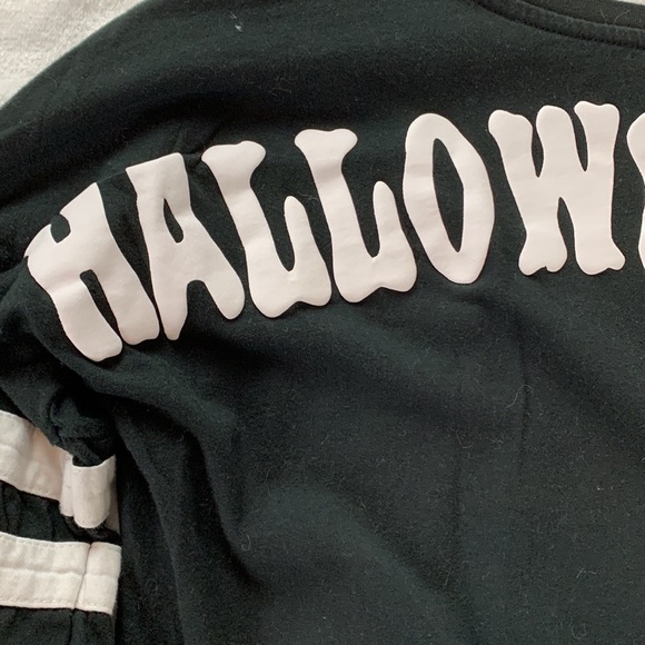 Nightmare Before Christmas long sleeved t-shirt - Picture 4 of 11